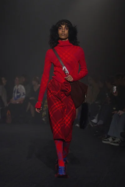 Look 9